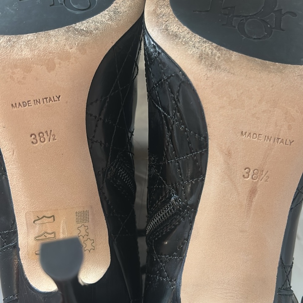 DIOR Black Patent Leather Signature Booties- 8.5 - Picture 4 of 13
